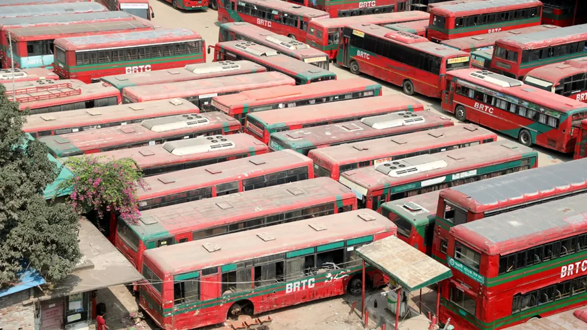 নির্বাচনের প্রাক্কালে হাজার কোটি টাকার বাস কেনায় তড়িঘড়ি ইউনূস সরকারের