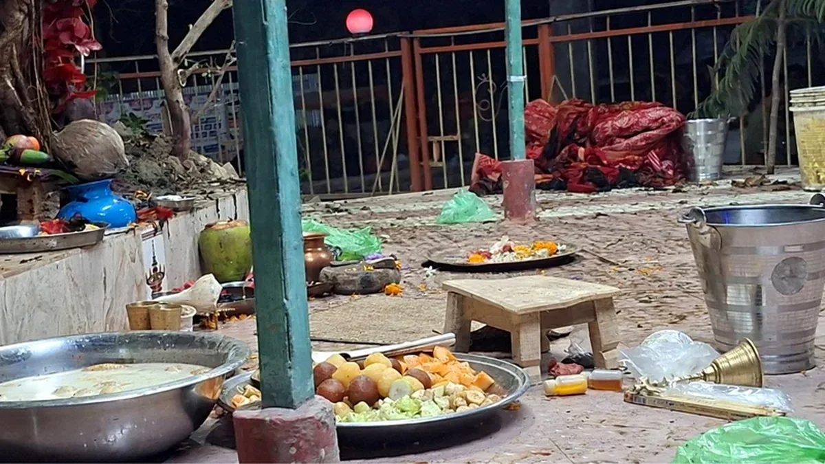 কুমিল্লায় মন্দিরে ককটেল বিস্ফোরণ