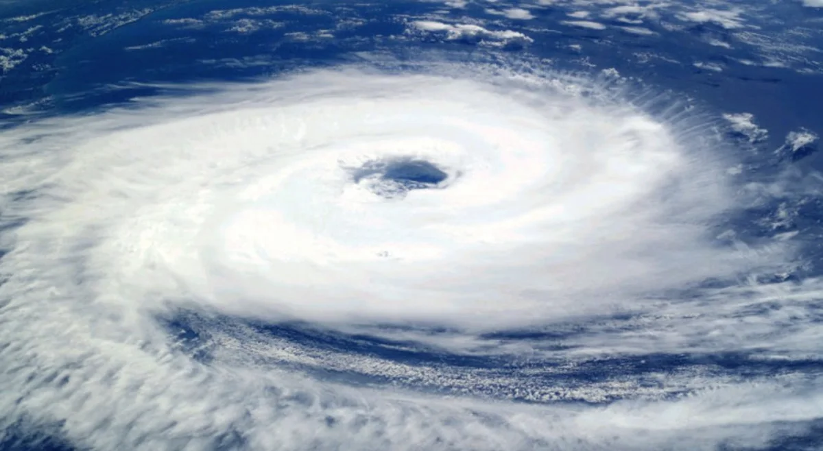 সাগরে নিম্নচাপ, আজ ঘূর্ণিঝড় ‘মন্থা’ রূপে দেখা দিতে পারে