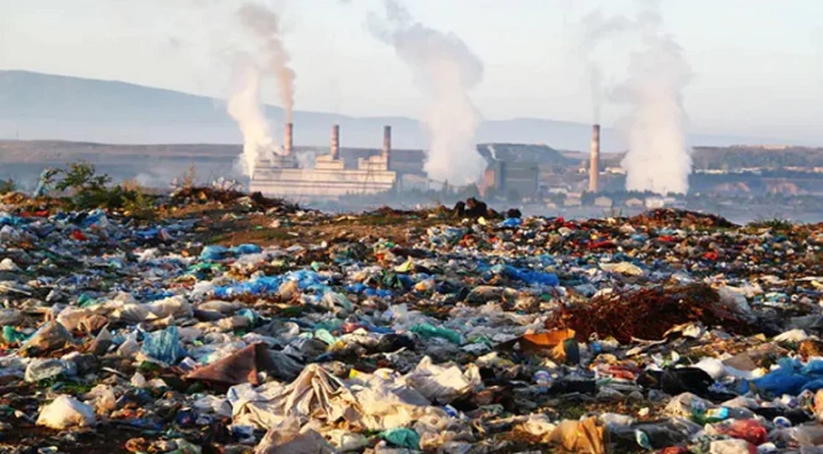 পরিবেশ রক্ষায় তর্জনগর্জন, বাস্তবে জনস্বাস্থ্য ঝুঁকিতে ঢাকা