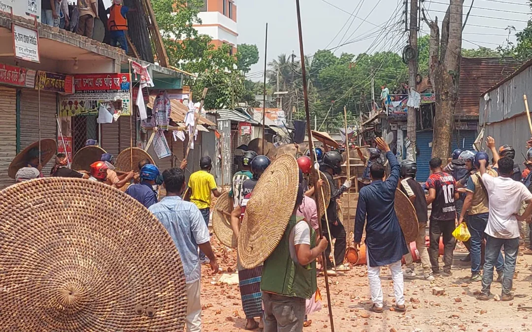 ফরিদপুরে টানা দ্বিতীয় দিন চার গ্রামের মধ্যে সংঘর্ষ