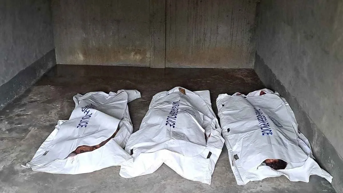 গাইবান্ধায় ‘গরু চোর সন্দেহে’ তিনজনকে পিটিয়ে হত্যা