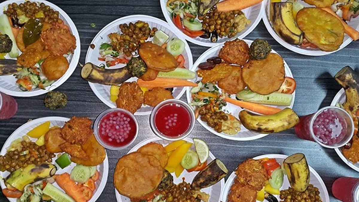 ইফতার সামগ্রীর দাম আকাশচুম্বী