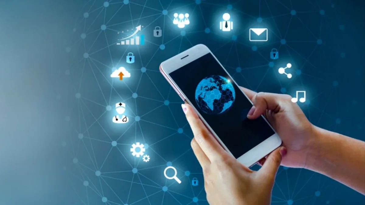 দেশের অর্ধেকের বেশি মানুষ এখনো ইন্টারনেটের বাইরে