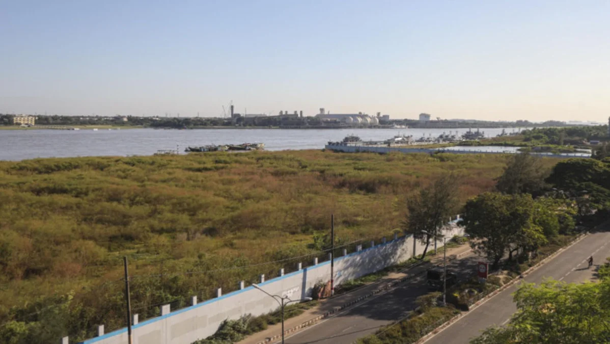 চুক্তির স্বচ্ছতা নিয়ে প্রশ্নের মুখে অন্তর্বর্তী সরকার