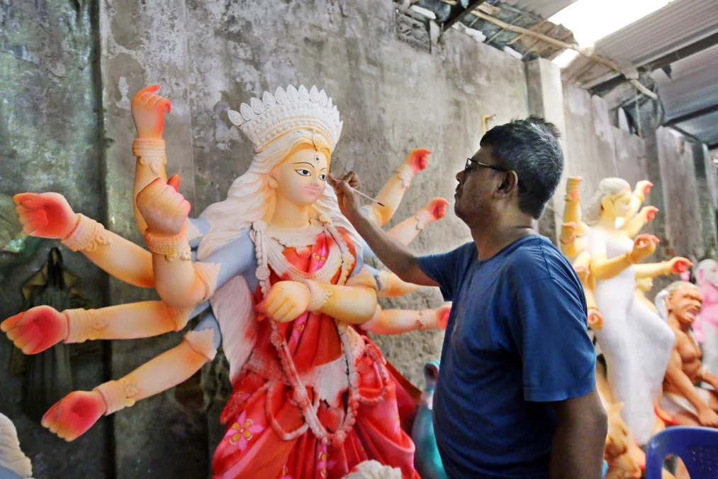 রাজধানীতে ২৫৯ মণ্ডপে শুরু শারদীয় দুর্গাপূজা