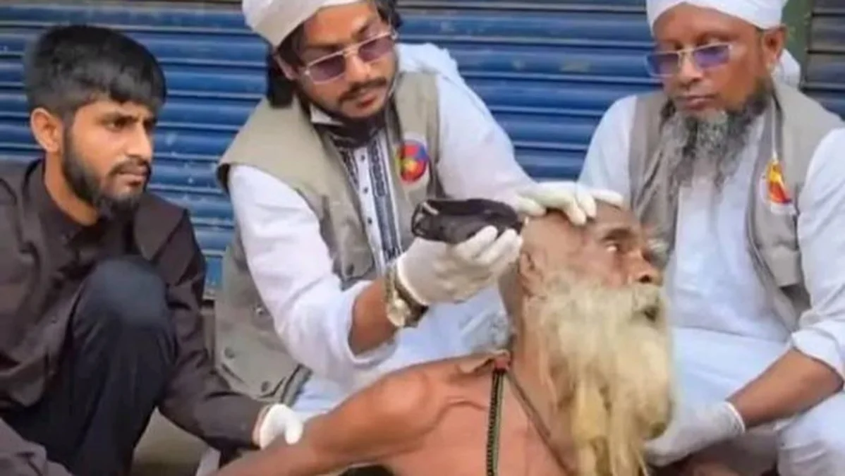 বাউল সাধুর চুল জোরপূর্বক কেটে দেওয়ার ঘটনায় ক্ষোভ, তদন্ত ও বিচারের দাবি