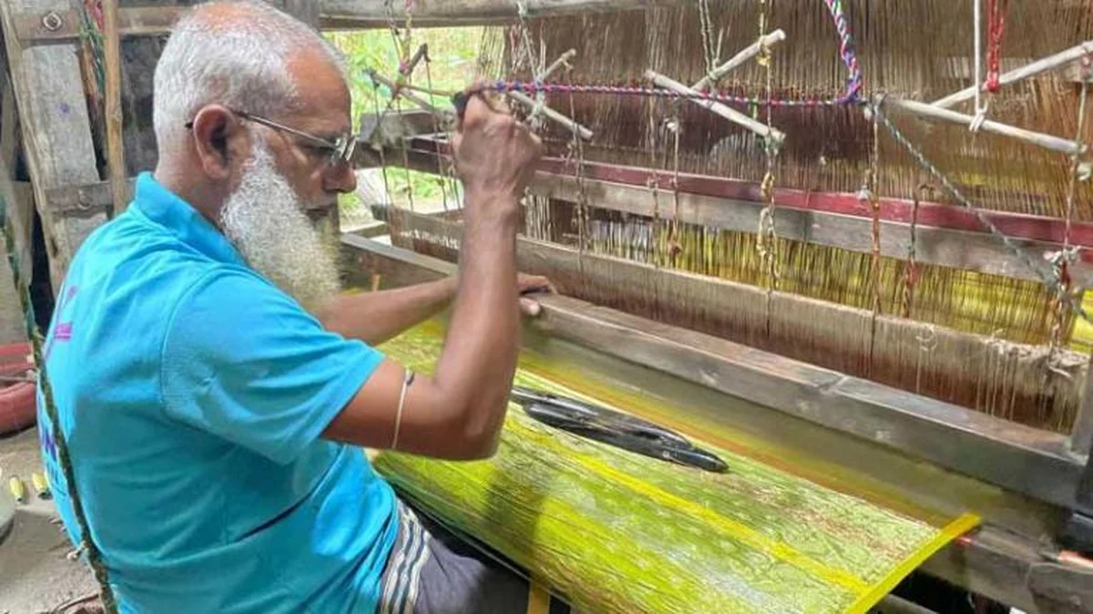 ইউনেস্কোর স্বীকৃতি পেল টাঙ্গাইল শাড়ি বুনন শিল্প