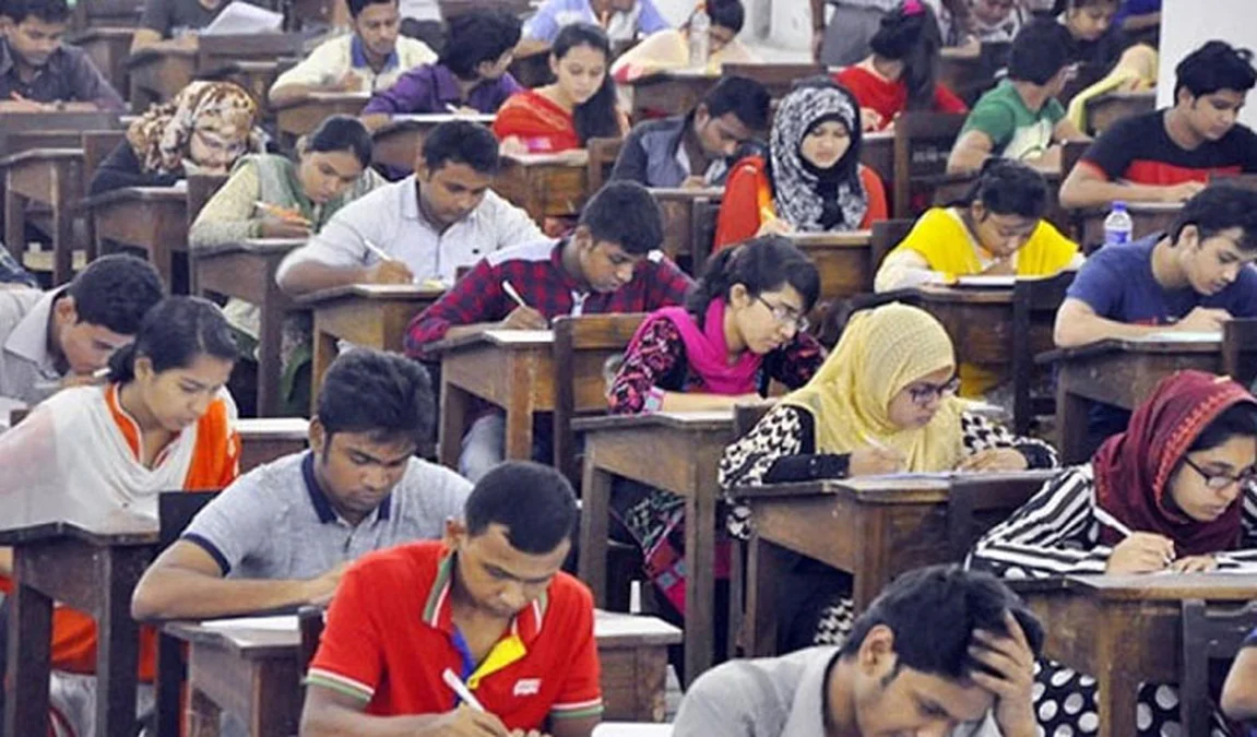 পরিকল্পনাহীন সম্প্রসারণে উদ্বেগ, আসন পুনর্বিন্যাসের পরামর্শ