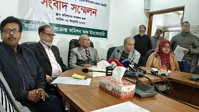 গোয়েন্দা সংস্থাগুলো অভ্যন্তরীণ রাজনীতিতে ‘নাক গলায়’: গুম কমিশন প্রধান