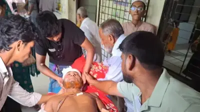 কুষ্টিয়ায় সাংবাদিক ফিরোজ আহমেদের ওপর হামলা, গুরুতর আহত