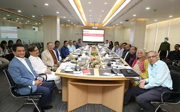 সাংবাদিকরা বলছেন, ‘মন খুলে লিখতে পারি না, মবের ভীতি’