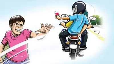 সড়কে রেহাই পাচ্ছেন না এমনকি সরকারি কর্মকর্তা কিংবা পুলিশ সদস্যরাও