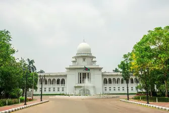 ‘বৈষম্যমূলক’ চাকরির বিজ্ঞপ্তি তদন্তের নির্দেশ হাইকোর্টের