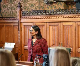 বাংলাদেশের পরিস্থিতিকে ‘উদ্বেগজনক’ বললেন ব্রিটিশ এমপি প্রীতি প্যাটেল